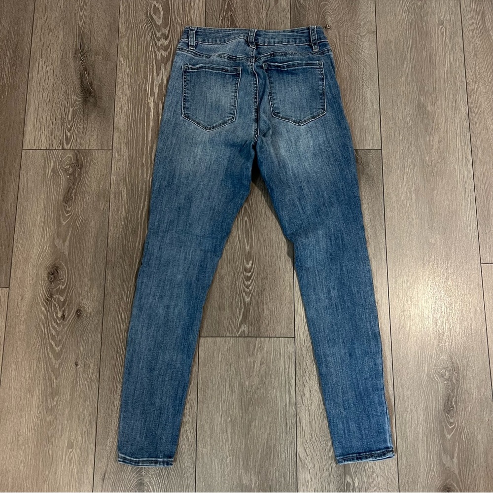 Jeans - Picture 4 of 4